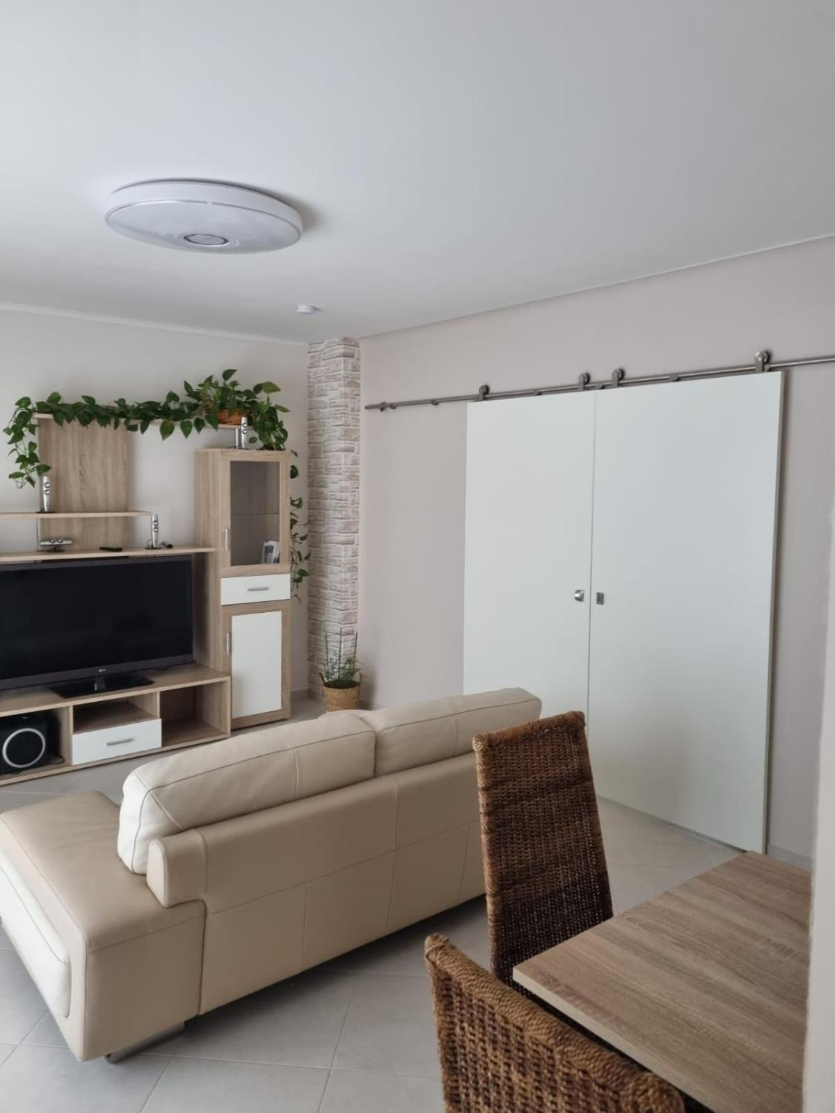 Ferienhaus An Der Saar Merzig Luaran gambar